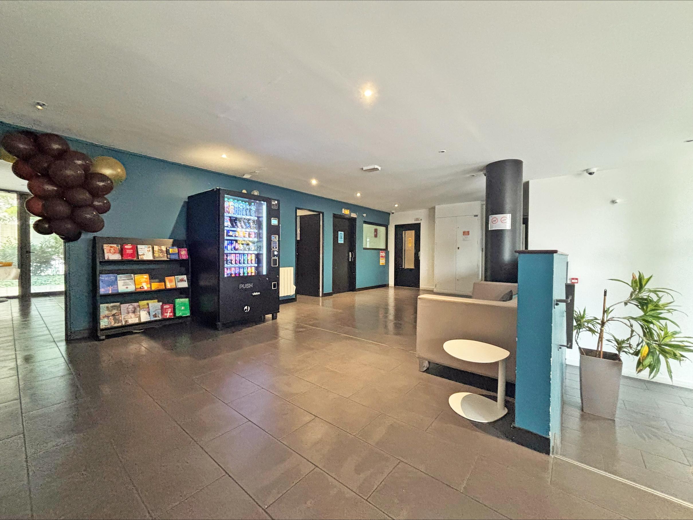 TWENTY CAMPUS LYON BERTHELOT photo 2