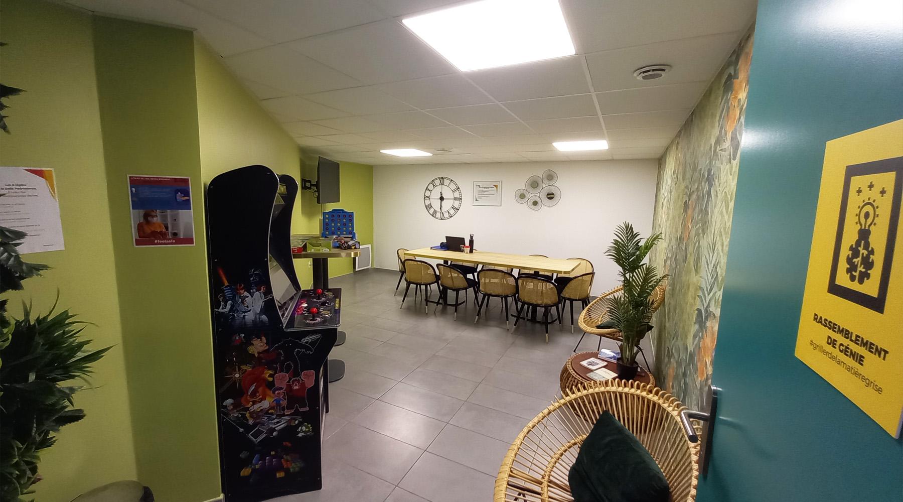 TWENTY CAMPUS MARSEILLE PORTAIL photo 3