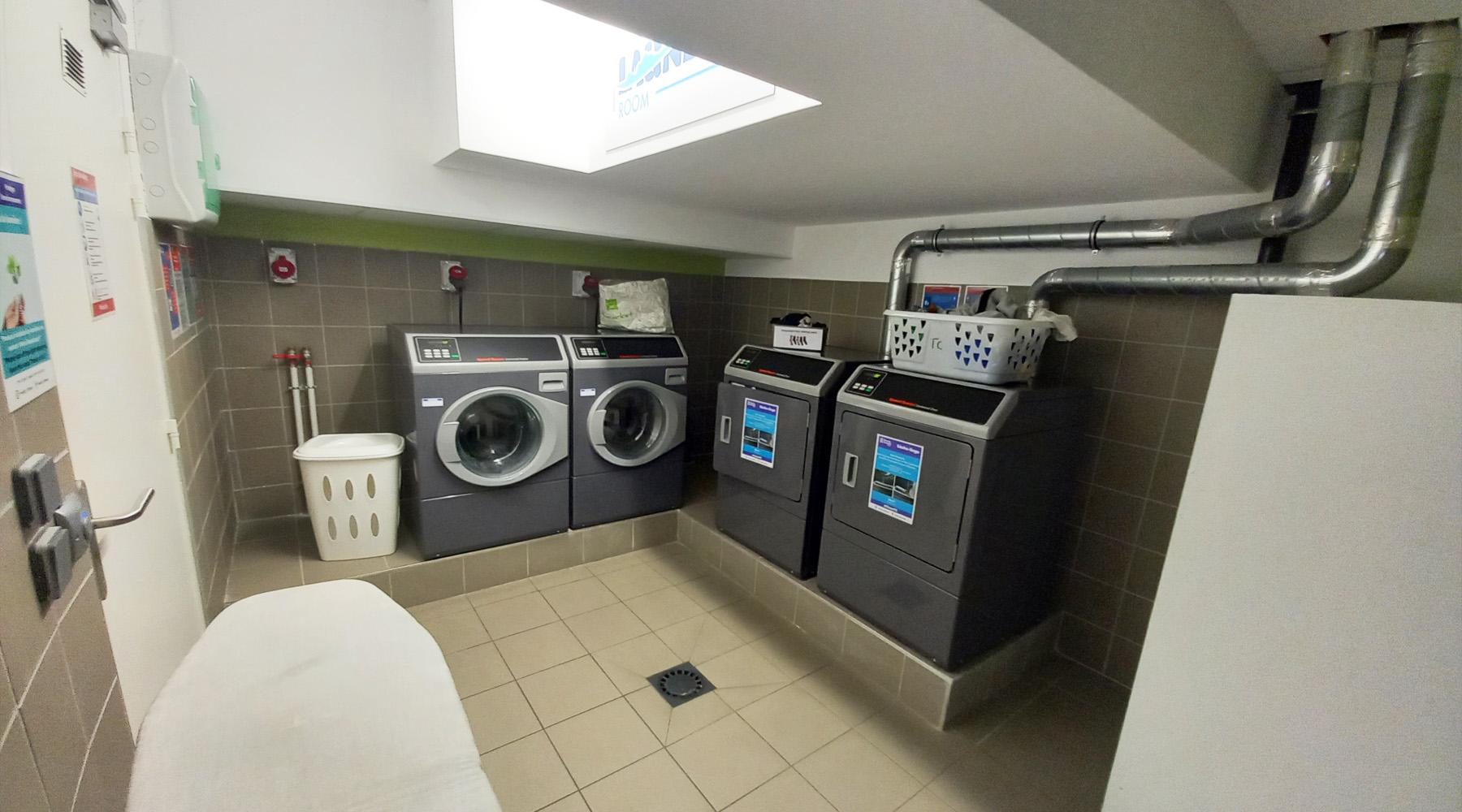 TWENTY CAMPUS MARSEILLE PORTAIL photo 4