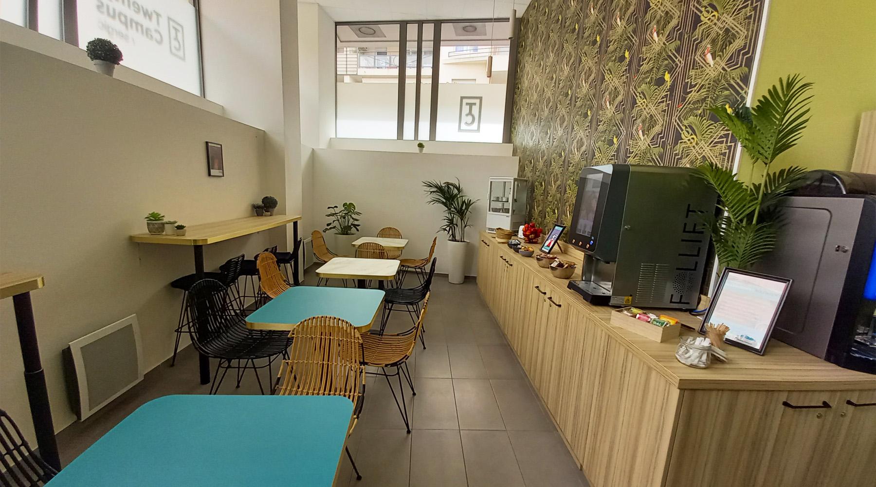 TWENTY CAMPUS MARSEILLE PORTAIL photo 6