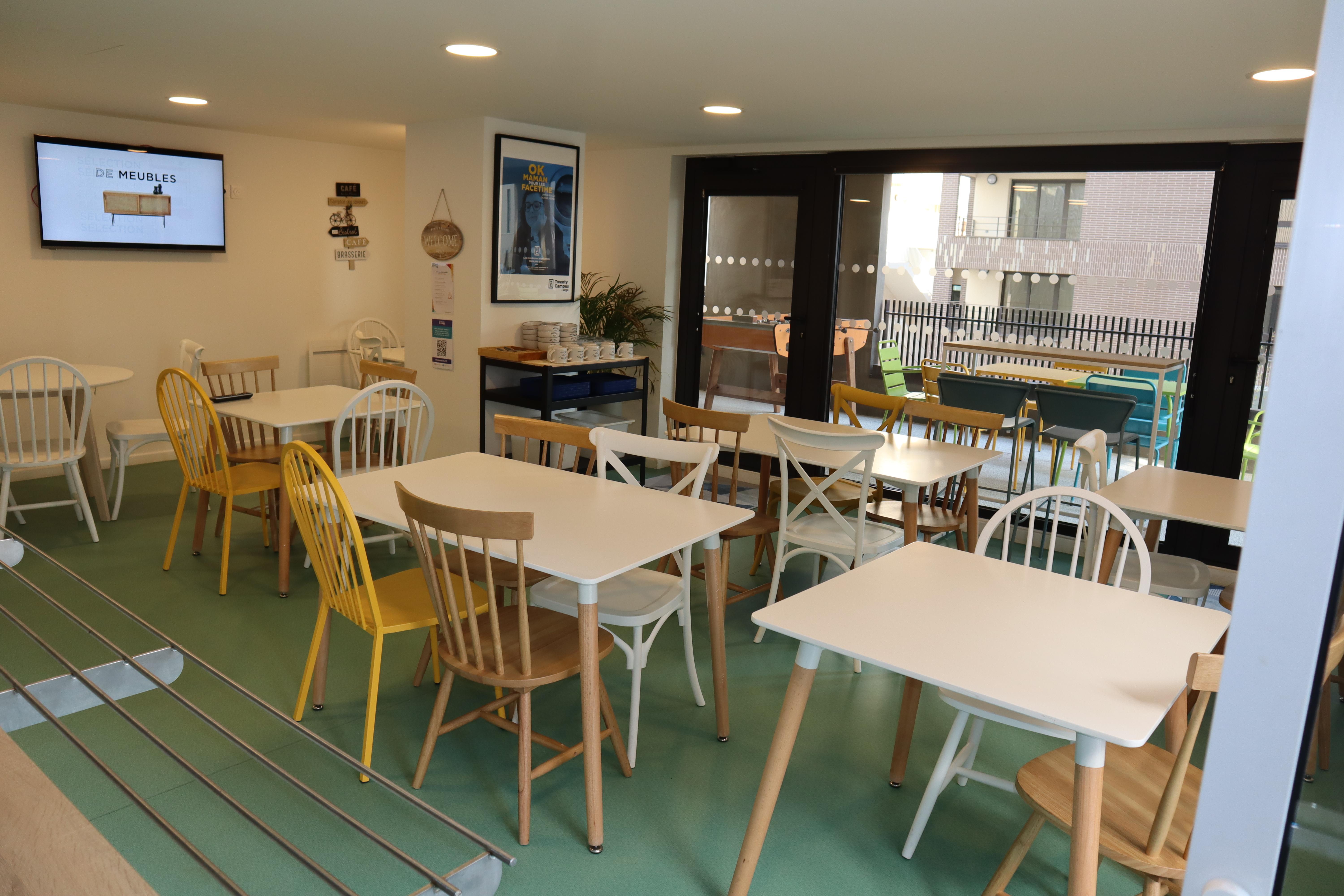 TWENTY CAMPUS IVRY LE MONDE photo 3