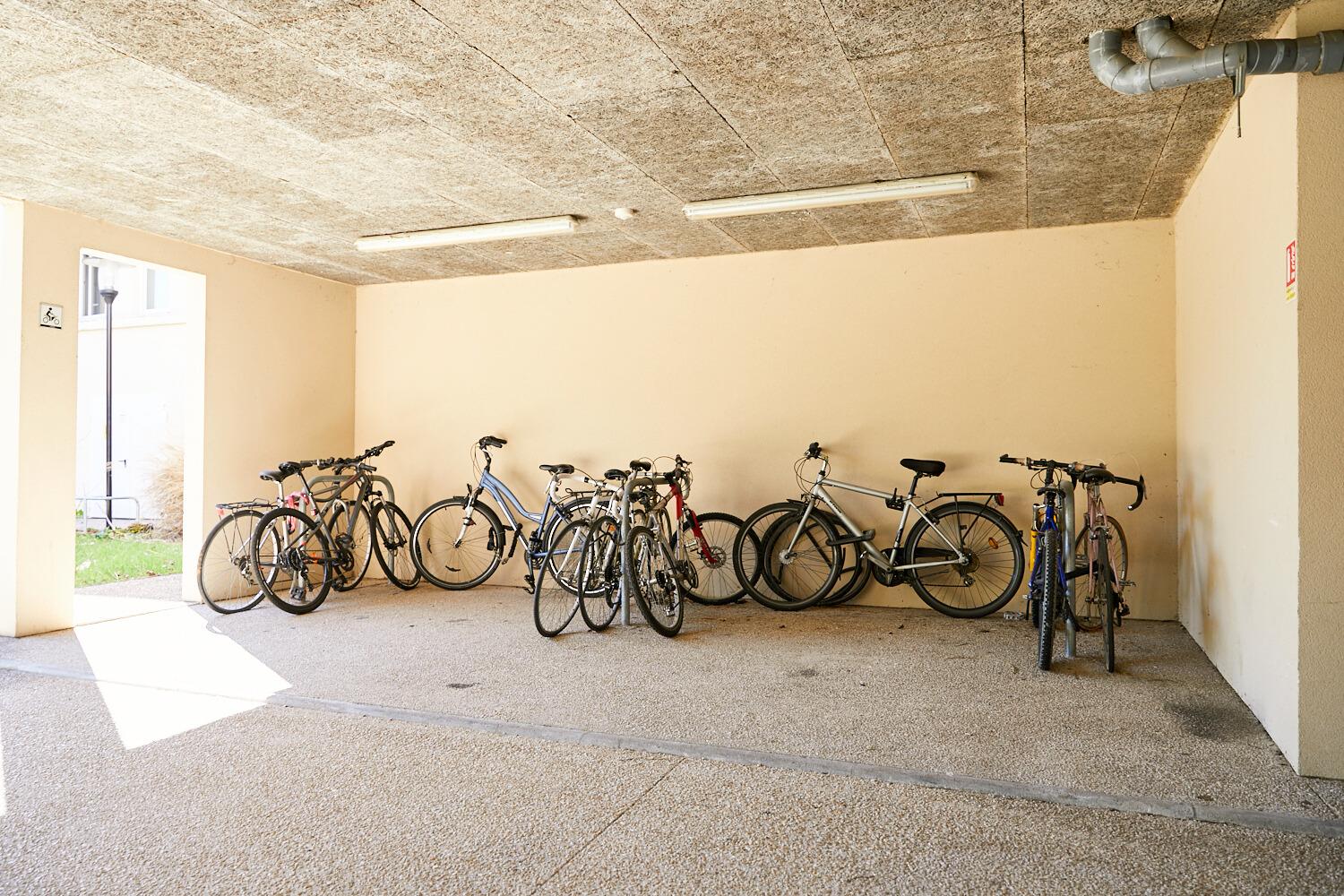 TWENTY CAMPUS CACHAN JACQUES RESTIGNAT photo 8