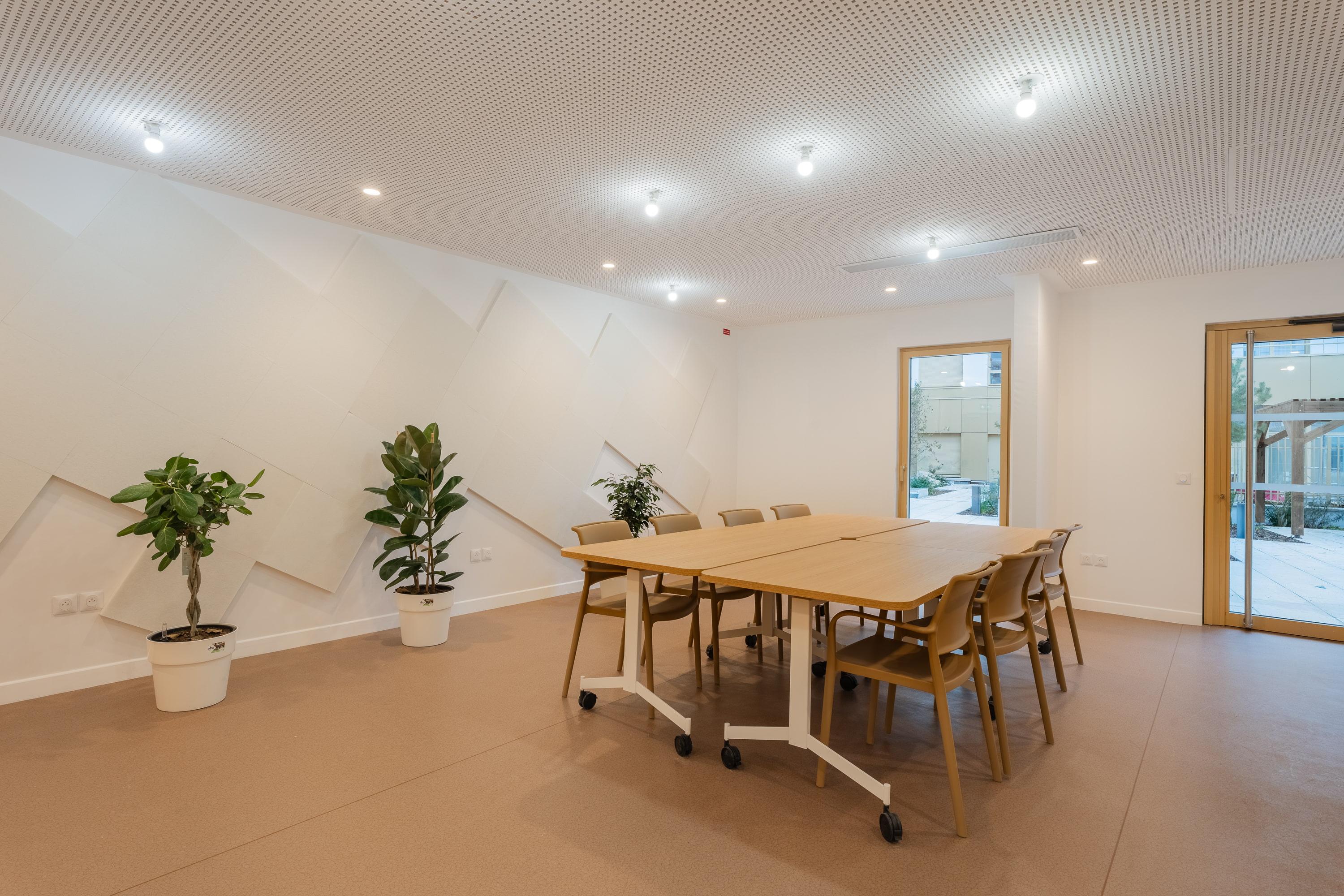 NANTERRE BARBUSSE photo 3