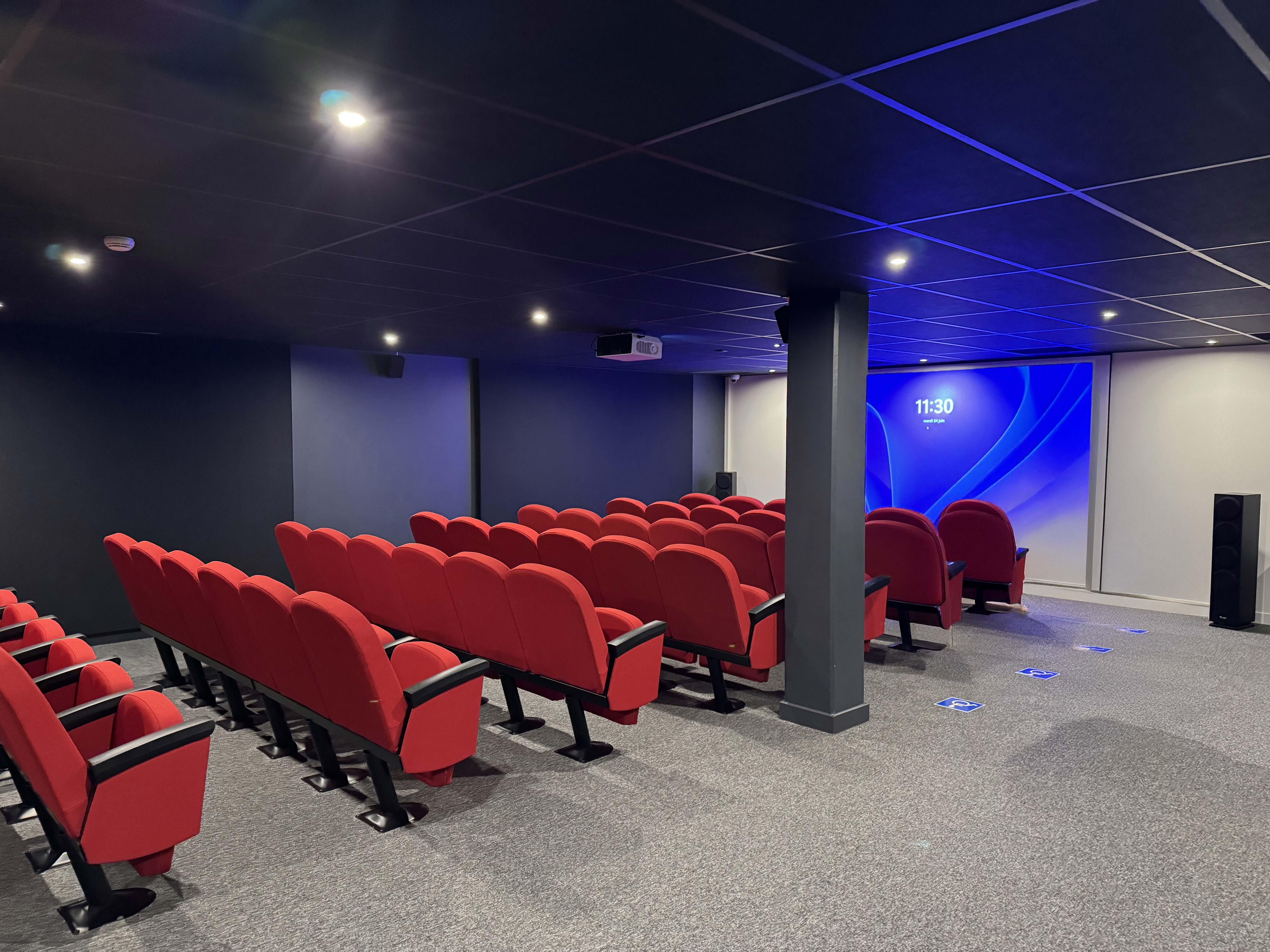 NANTERRE CITE INTERNATIONALE photo 4