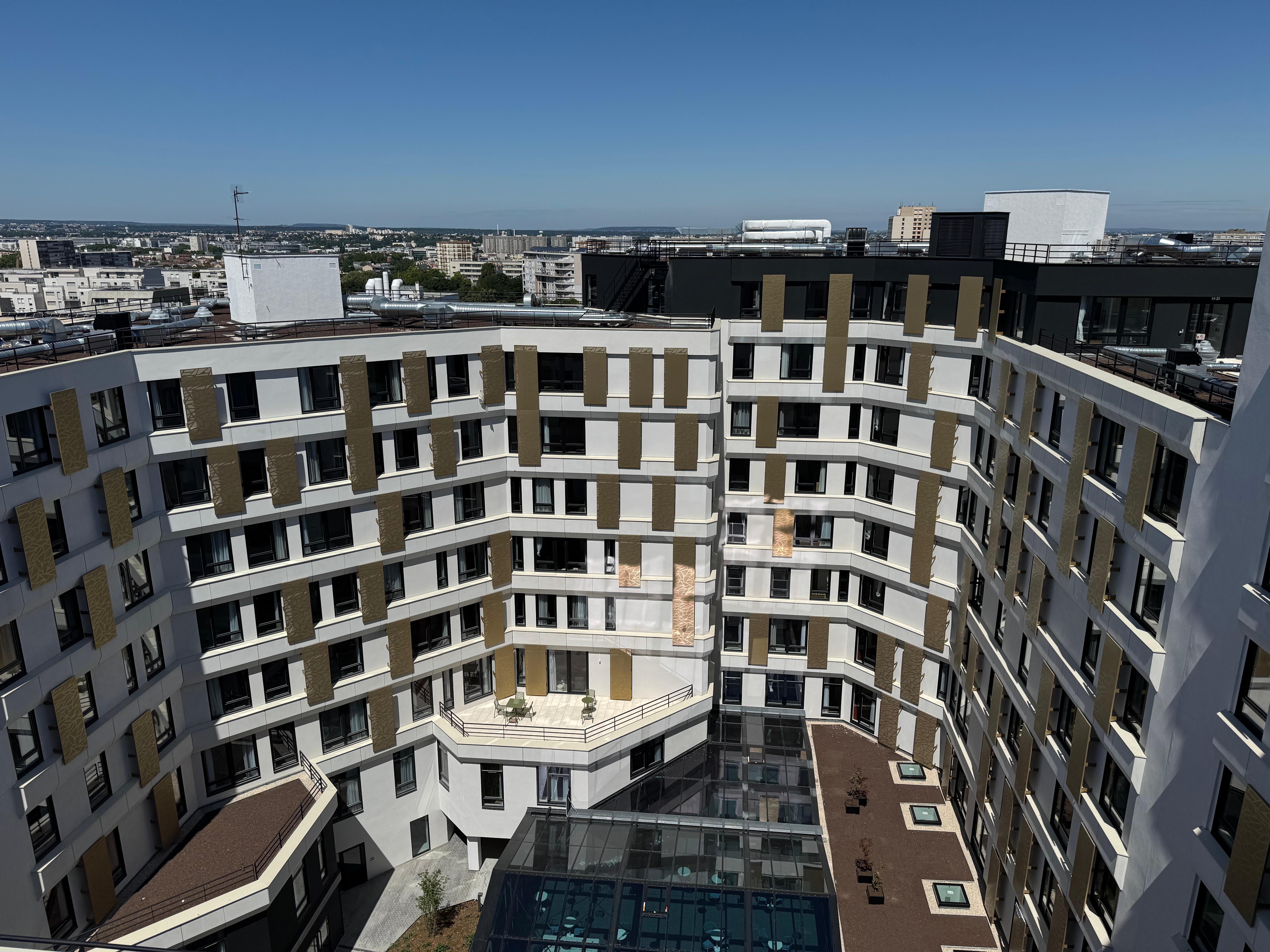 NANTERRE CITE INTERNATIONALE photo 9