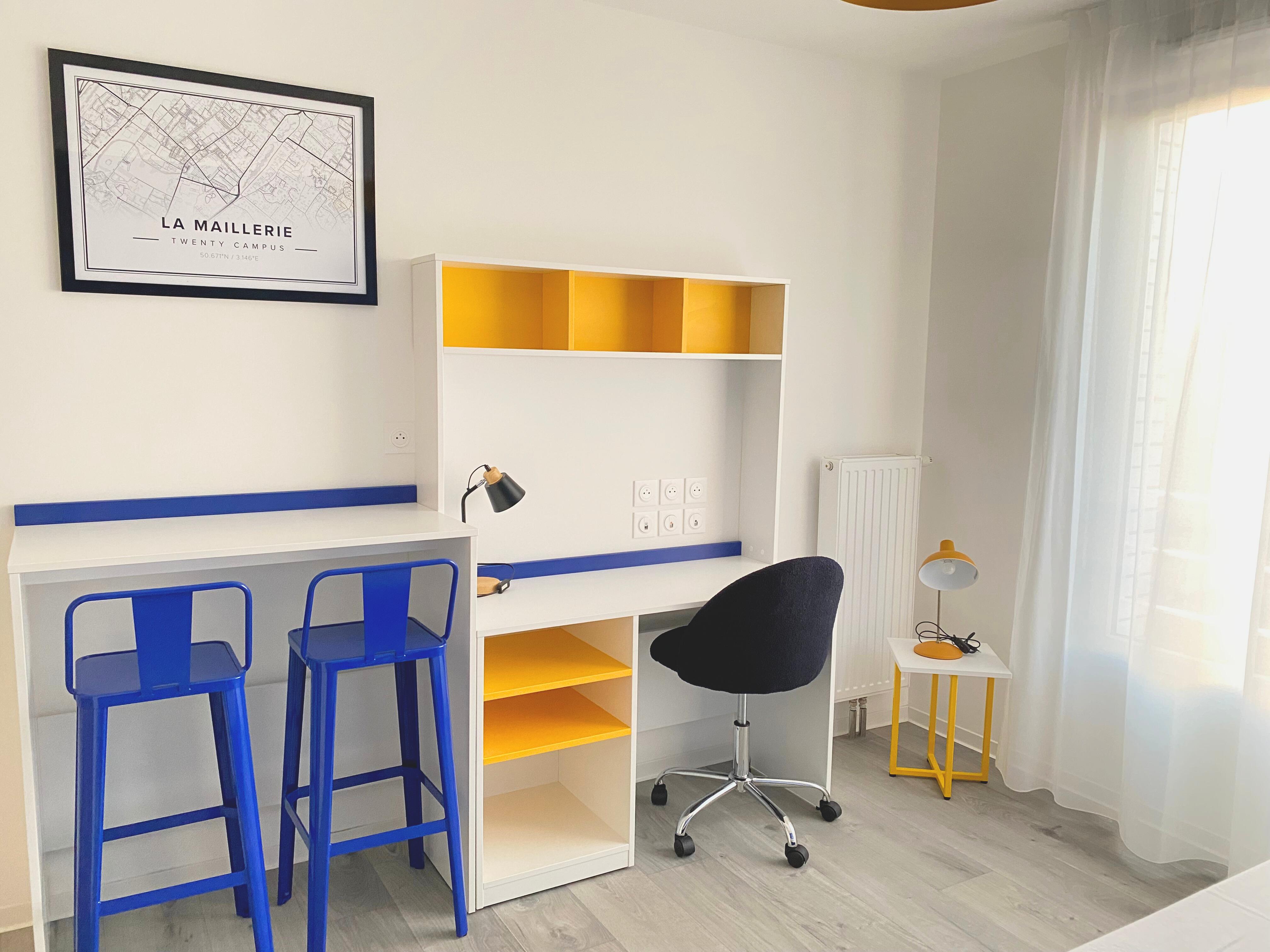 Intérieur d'un studio de Twenty Campus Le Wax