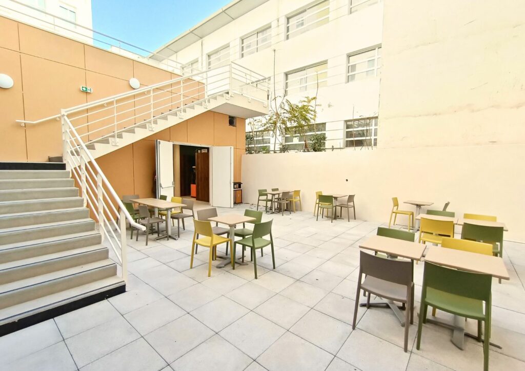 TWENTY CAMPUS BEZIERS