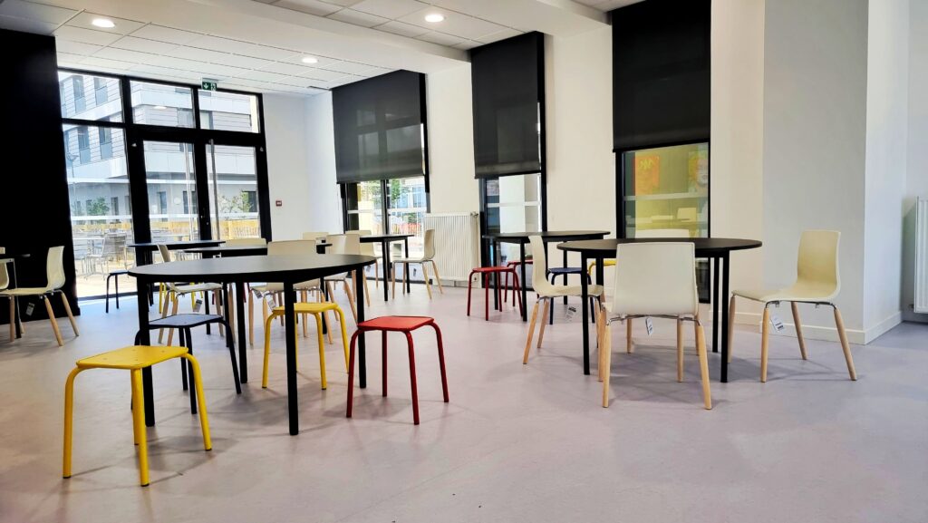 TWENTY CAMPUS CERGY PREFECTURE